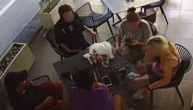 GLADNA EKIPA ISKORISTILA NEPAŽNJU KONOBARICE Ponovo pojeli jagnjetinu, pa pobjegli iz restorana