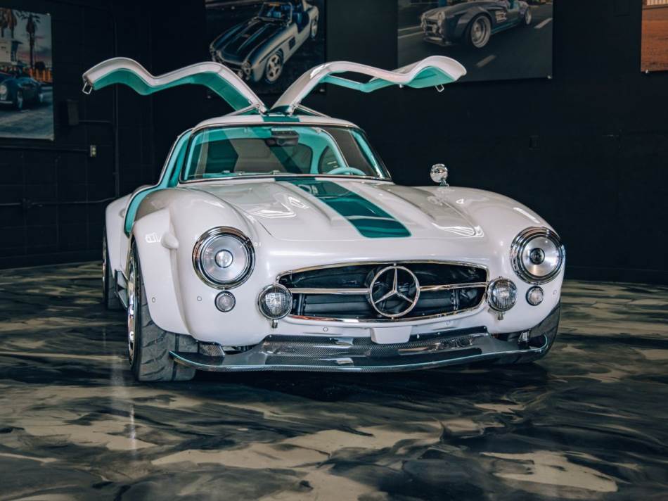 ZANIMLJIV SPOJ Hibrid kultnog Mercedesa iz '50-ih i Tesle jedan je od najatraktivijih elektromobila ikada
