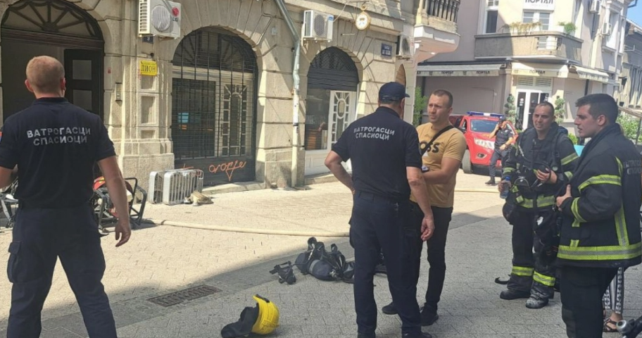 (VIDEO) TRAGIČAN POŽAR U NOVOM SADU Jedan od dvojice stradalih imao samo 19 godina