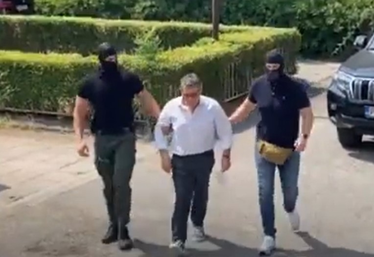 DETALJI AKCIJE "GENERAL" Poznat identitet privedenih zbog međunarodnog šverca kokaina