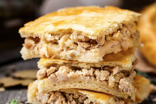RECEPT ZA PITU SA MESOM Brza i jednostavna priprema ukusnog obroka