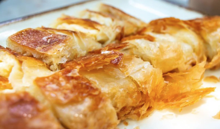 SVI ĆE VAS PITATI ZA RECEPT Brza pita sa jogurtom gotova za pet minuta
