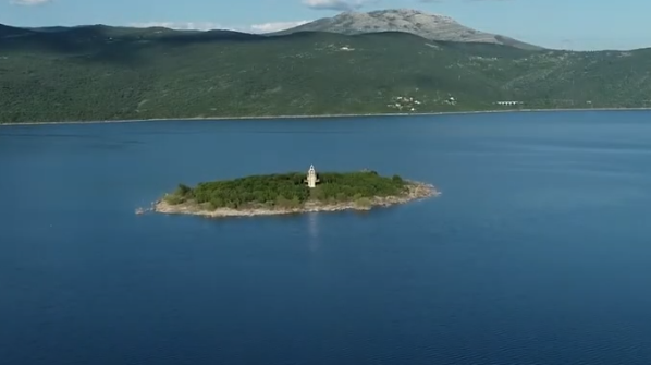 ČEKAJU SE RONIOCI Pronađeno tijelo mladića u Bilećkom jezeru