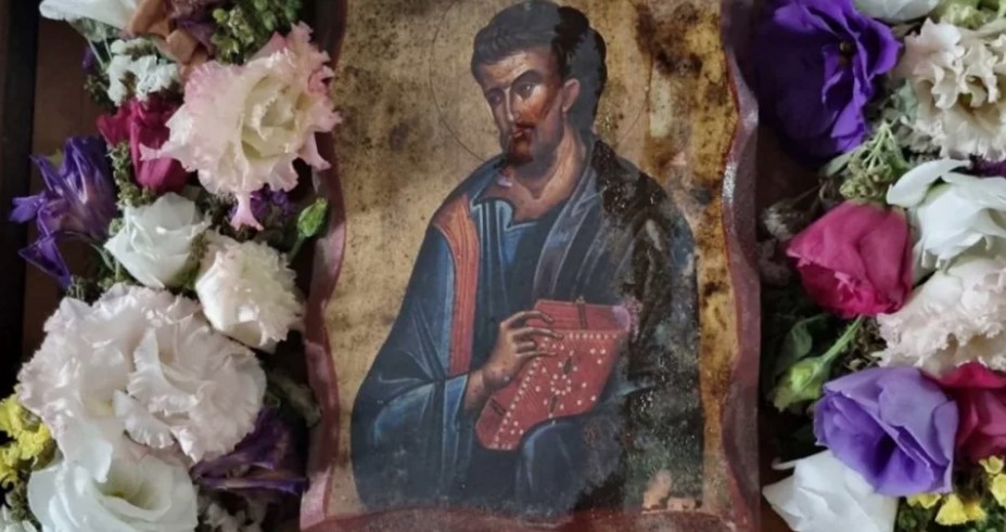 ČUDO U SRPSKOM MANASTIRU Mirotočile ikone Svetog Luke i carevića Alekseja