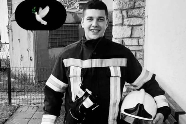 "NEKA TI JE VJEČAN SPOMEN" Potresan oproštaj vatrogasaca od mladog kolege koji je poginuo u udesu