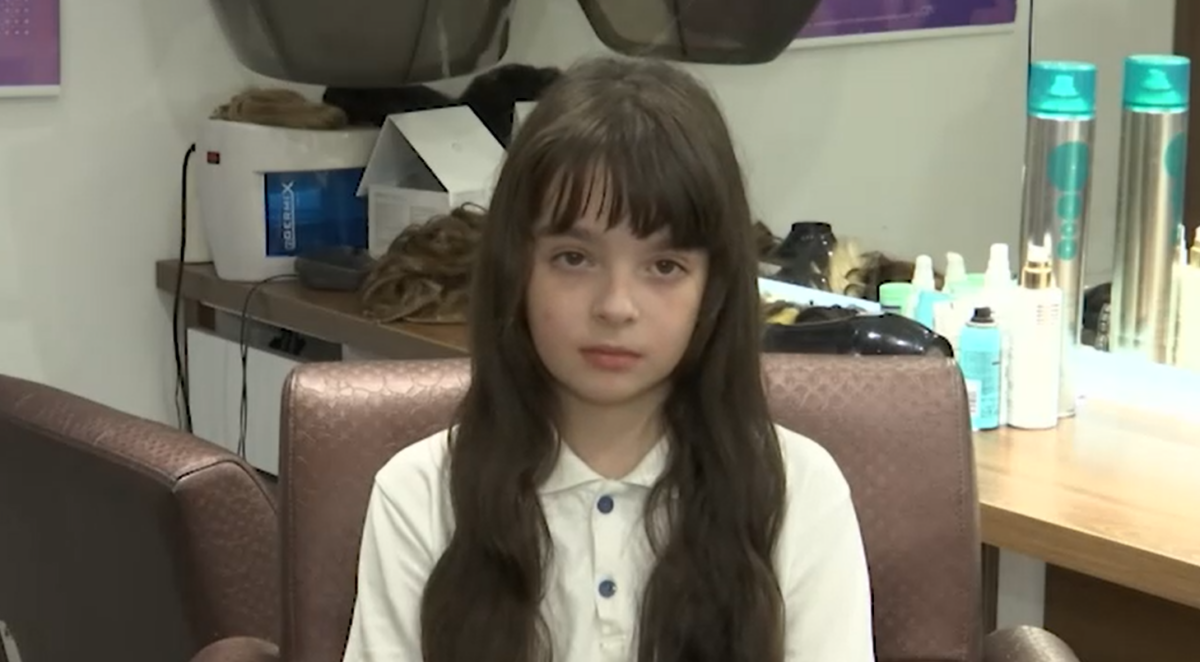 (VIDEO) ANDREJ (11) IZ BRATUNCA ODUŠEVIO REGION Puštao kosu 4 godine, pa je donirao bolesnoj djeci