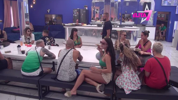 (VIDEO) NIŠTA NE MOŽE PROĆI BEZ DRAME Rajačić se zbog Janjuša sukobio sa Miksi