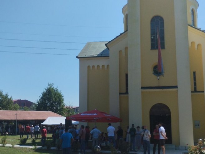 VRELO BOSNE Održano tradicionalo druženje Ilidžanaca u hramu Svetog Save