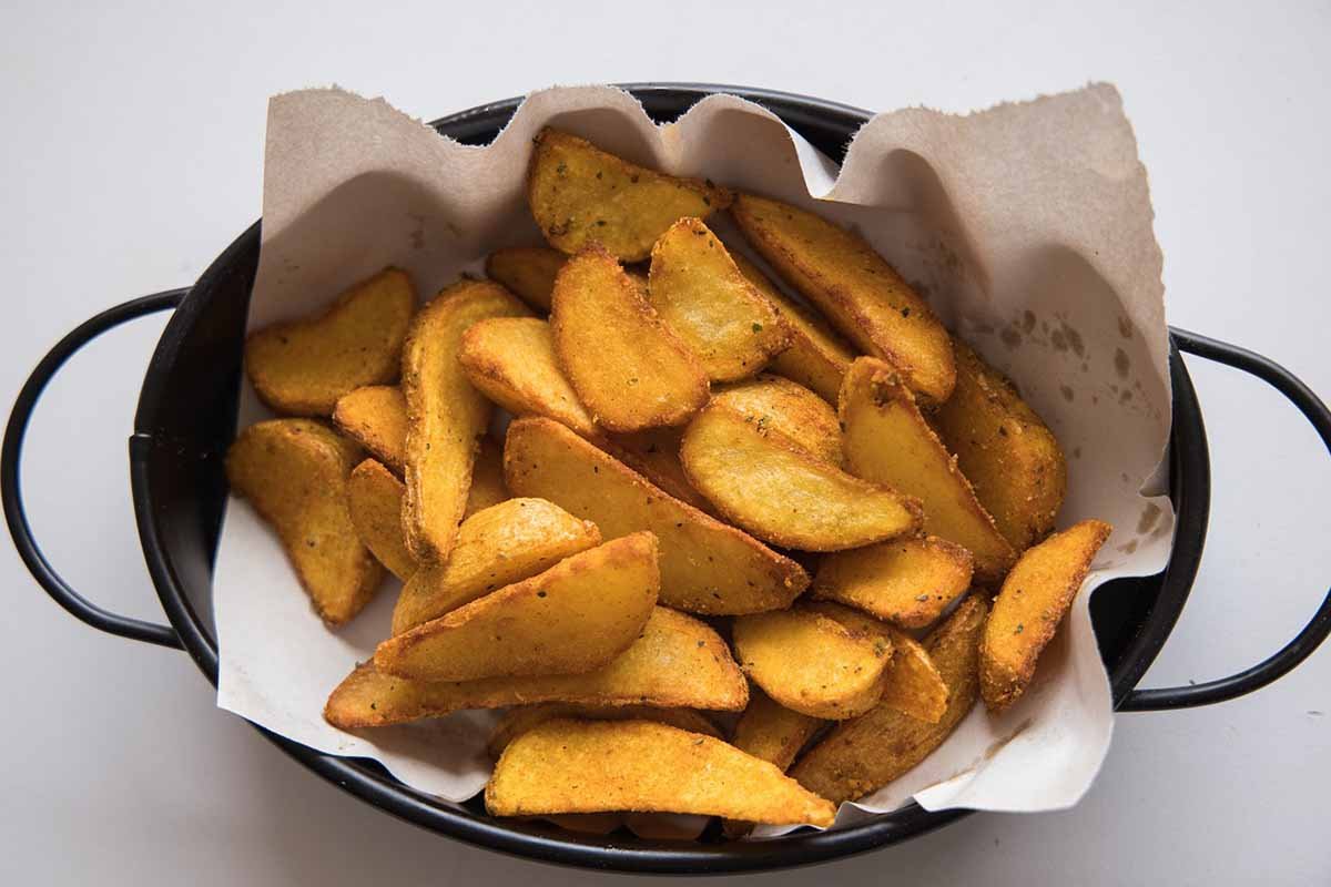 BRZO I UKUSNO Sočni krompir iz rerne, svi će vas pitati za recept