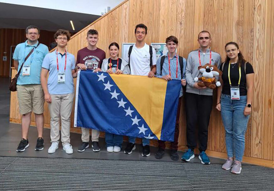 ISTORIJSKI USPJEH MLADIH MATEMATIČARA IZ BiH Na Olimpijadi u Batu osvojili 3 zlatne, srebrnu i 2 bronzane medalje