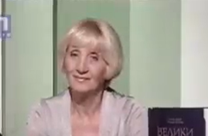 (FOTO) SVI PAMTIMO NJENO "DOBRO VEČE" Milka Canić bila je tetka srpskog glumca: On podijelio njihovu zajedničku fotografiju i raznježio pratioce