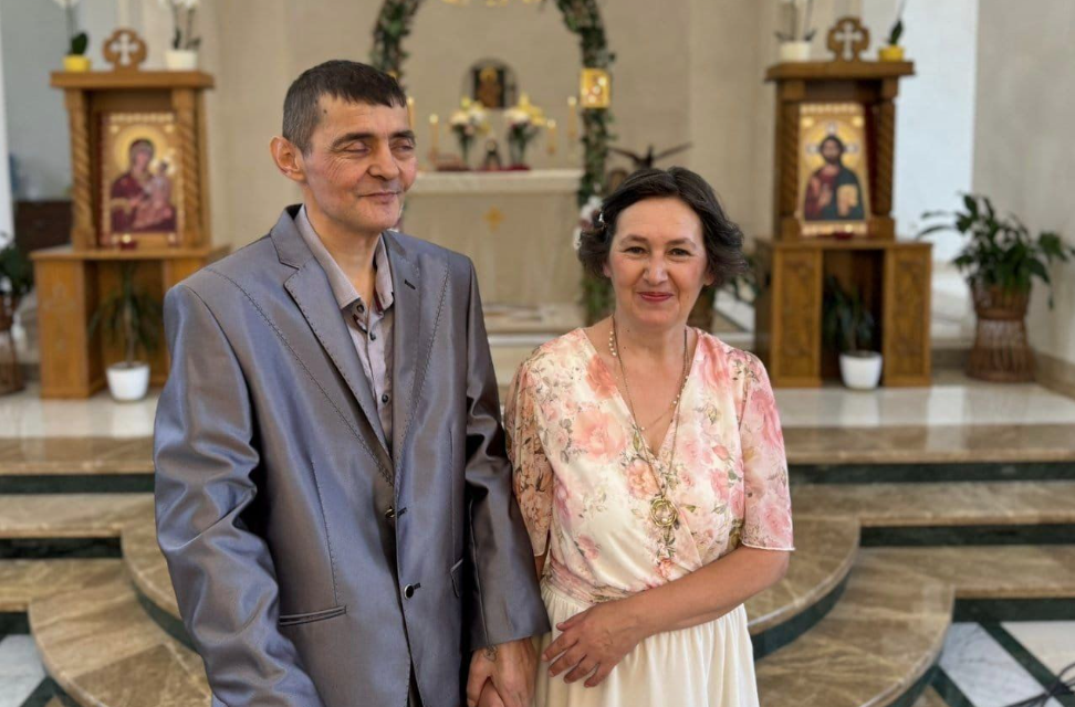 (FOTO) "NAJLJEPŠE VJENČANJE IKAD VIĐENO U PALAMA" Milenku i Mladenki Jovović ispunjena velika želja