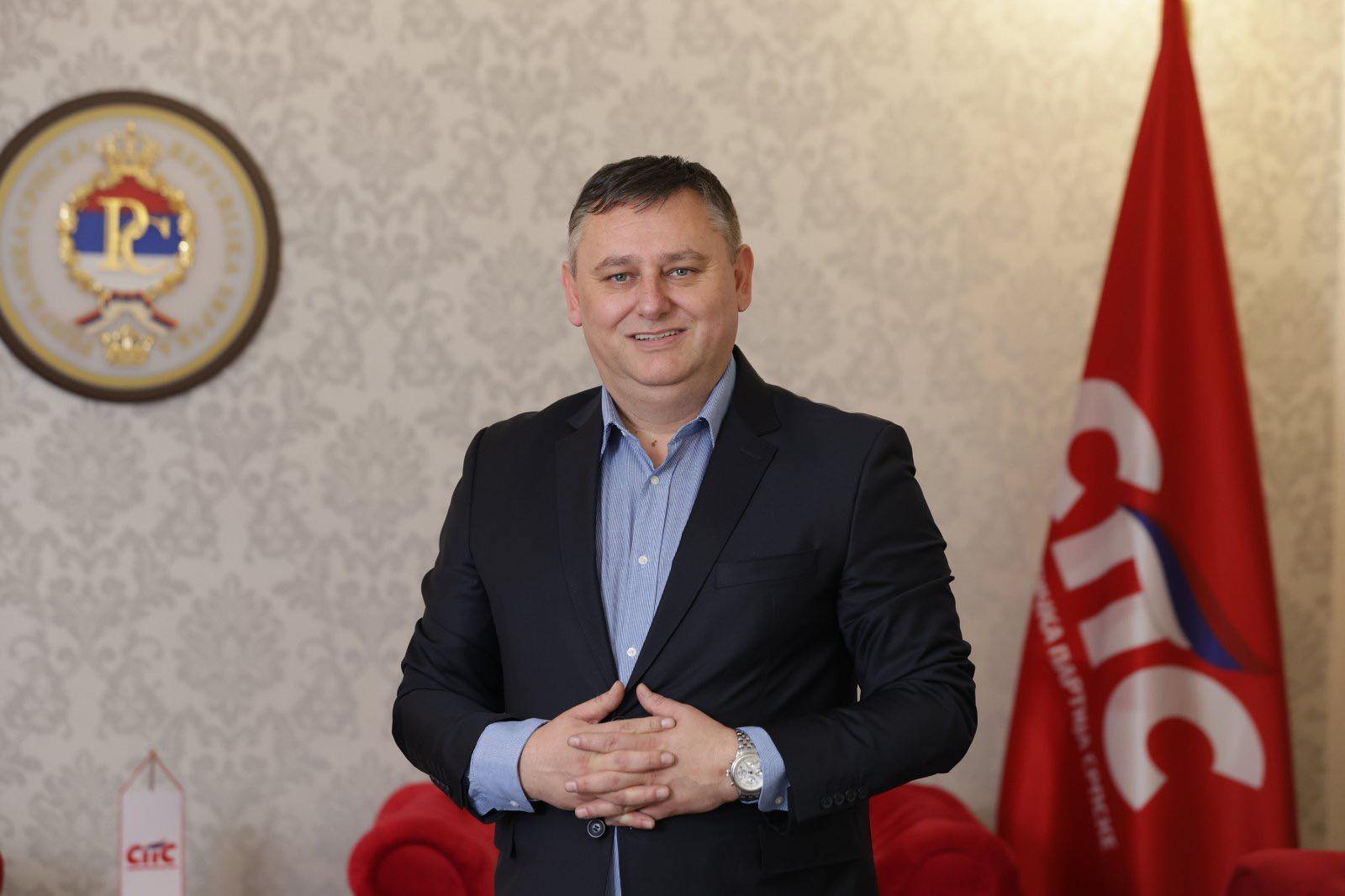 (FOTO) STANIVUKOVIĆ PORAZE PREDSTAVLJA KAO POBJEDE SPS GrO Banjaluka oštro kritikuje Gradsku upravu