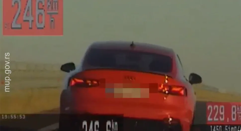 (VIDEO) OBJAVLJEN SNIMAK DIVLJAČKE VOŽNJE Audijem jurio auto-putem skoro 250 kilometara na čas