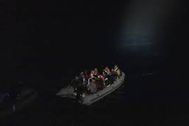 DRAMA NA EGEJSKOM MORU Obalska straža otvorila vatru na čamac sa migrantima