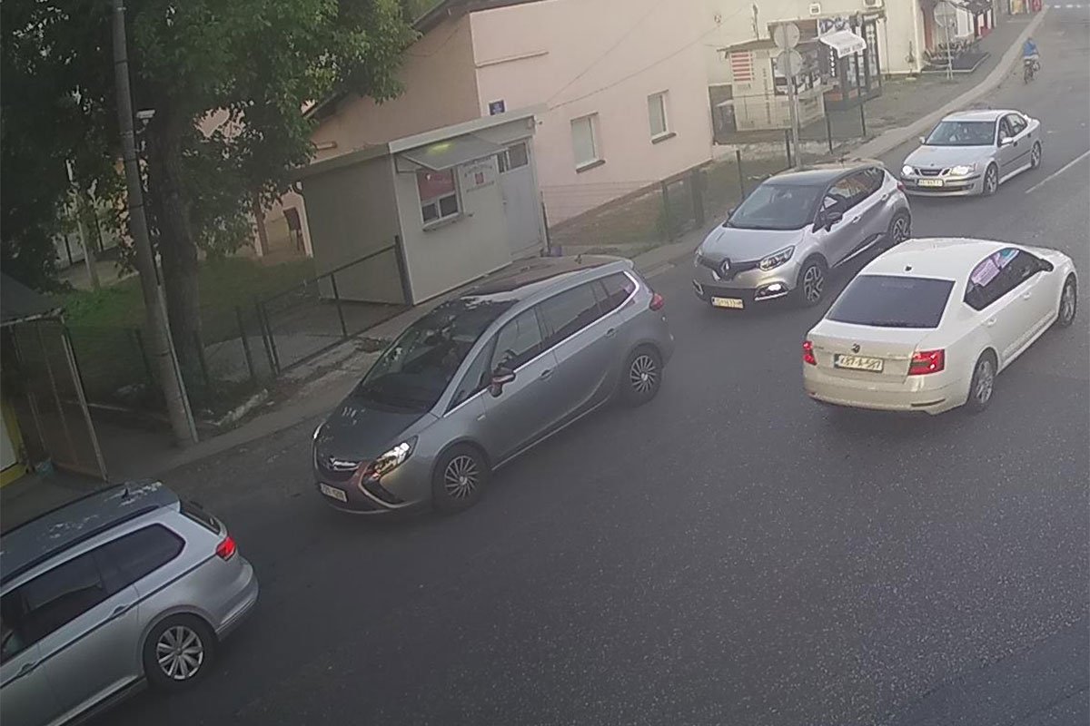 STANJE NA PUTEVIMA Gužve na graničnim prelazima