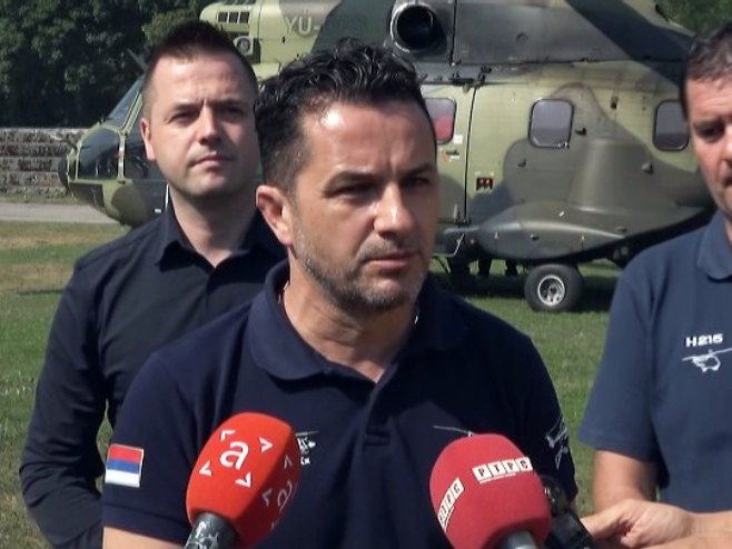 BUKTINJU GASILA TRI HELIKOPTERA Kusturić: Požar kod Bileće pod kontrolom, ujutru se nastavlja gašenje vatre na Tjentištu
