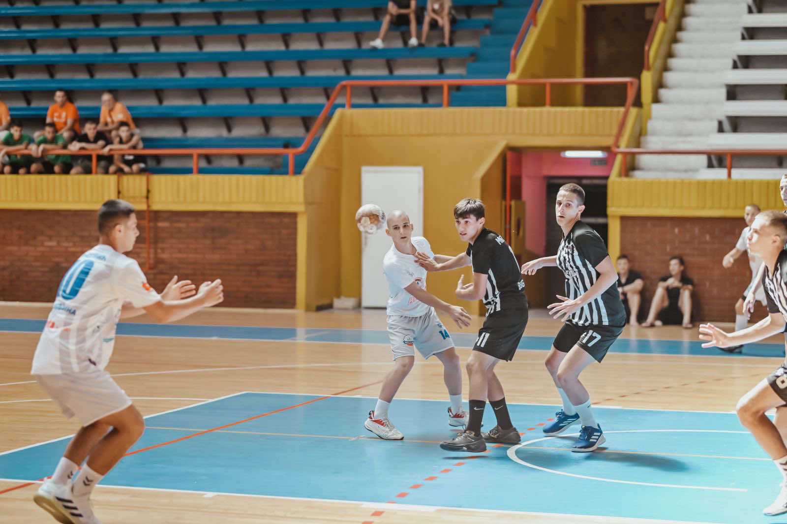 POČEO "BIJELJINA HANDBALL CUP": Partizan silan na startu