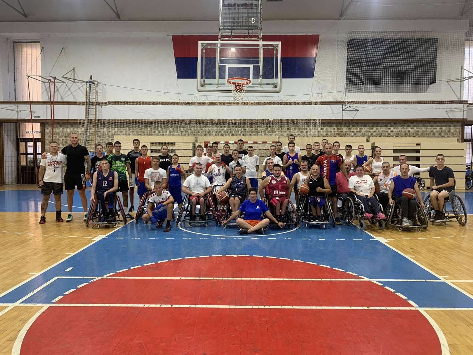 (FOTO) UZ TRENINGE, OBILAZE I MANASTIRE Klubovi saveza košarke u kolicima Republike Srpske borave na kampu u Trebinju