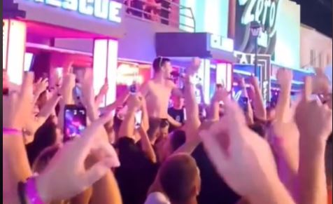 (VIDEO) IZAZVAO NEGATIVNE REAKCIJE Srpski influenser priveden u Grčkoj zbog pjevanja pjesme o Kosovu