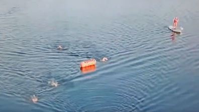 (UZNEMIRUJUĆI VIDEO) KAMERA SNIMILA POSLJEDNJE TRENUTKE Srpski sportista nije isplivao iz jezera, spasioci nisu ništa učinili