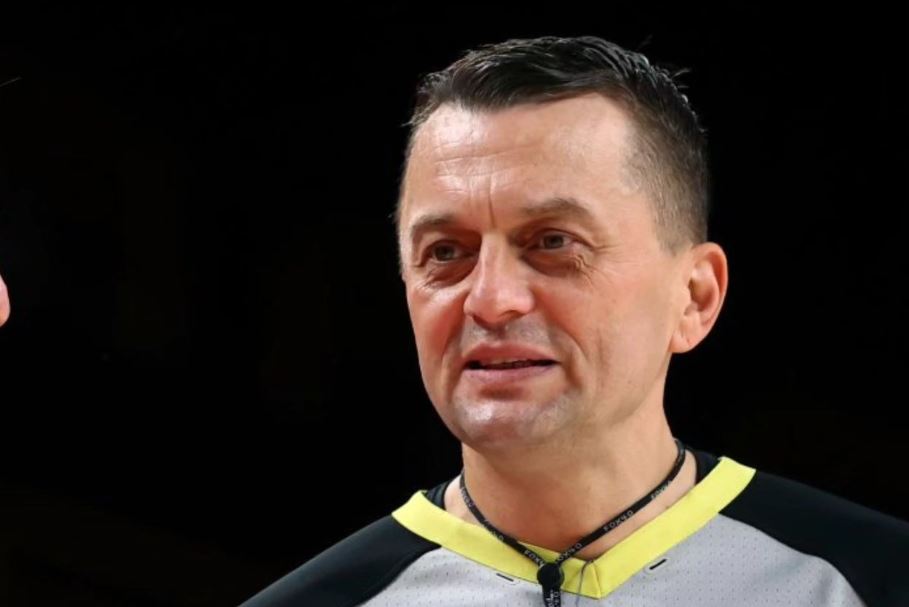 SUDIJA IZ TUZLE DOZVOLIO DA SE IGRA PO AMERIČKIM PRAVILIMA Ko je Ademir Zurapović, arbitar koji je Amerima najmanje 4 puta progledao kroz prste