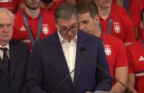 (VIDEO) VUČIĆ SE OBRATIO NOVAKU ĐOKOVIĆU Nasmijao se pa rekao: Rekli su vam da ne možete, a Vi…