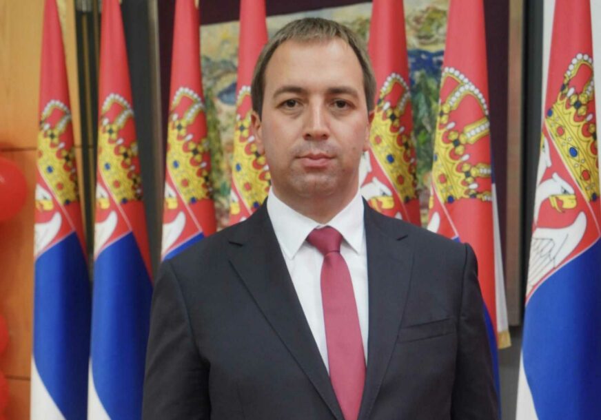 "PROTESTI USMJERENI PROTIV VUČIĆA KAO NESUMNJIVOG LIDERA SRBA" Selak podržao Srbiju u razvoju i zaštiti nacionalnih interesa