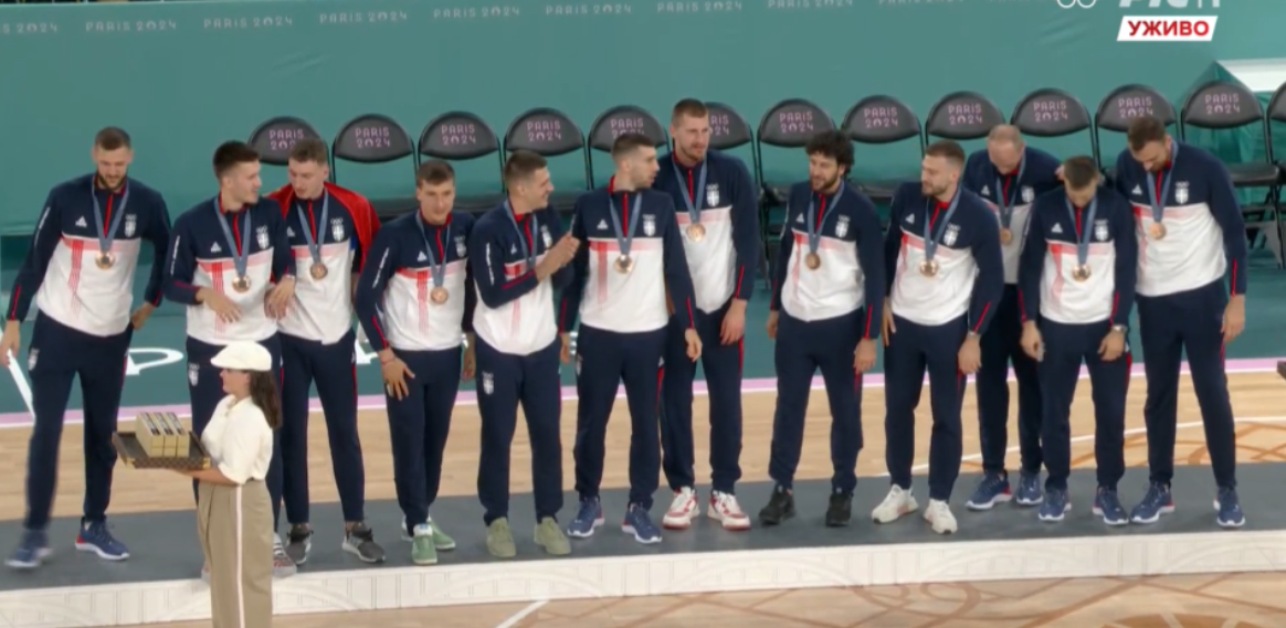 (VIDEO) DOMANICIJA SRBA! Kako su NBA zvijezde i Orlovi proslavili osvajanje medalje