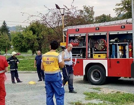 TRAGEDIJA U TUZLI Žena smrtno stradala prilikom paljenja niskog rastinja