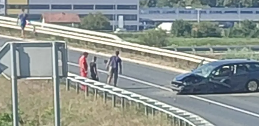 DETALJI UDESA KOD PRNJAVORA U sudaru povrijeđeno pet osoba
