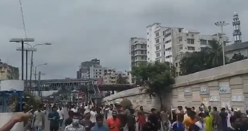 (VIDEO) BANGLADEŠ TONE U TOTALNI HAOS Stotine mrtvih, ugašen internet