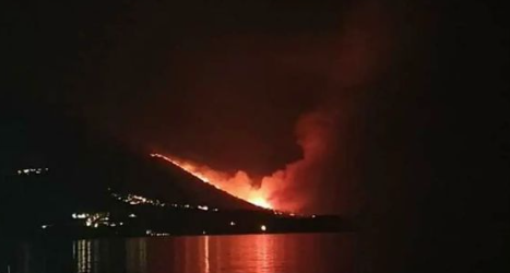 (VIDEO) GORI U CRNOJ GORI Vatra se spustila do kuća, mještani se žale na otežano disanje