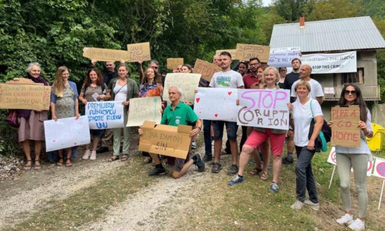 "UBIJEĐENI SMO DA SU RADOVI NELEGALNI" Mještani i danas protestuju na izvoru Une: Bore se protiv izgradnje hidroelektrane