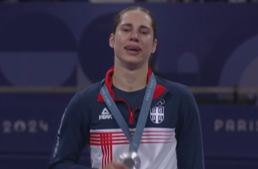 PLAKALA JE PERIŠIĆEVA KAO KIŠA Pokazala sjajnu borbu u finalu Olimpijskih igara: Naša Aleksandra je svakako ostala ponos čitave nacije