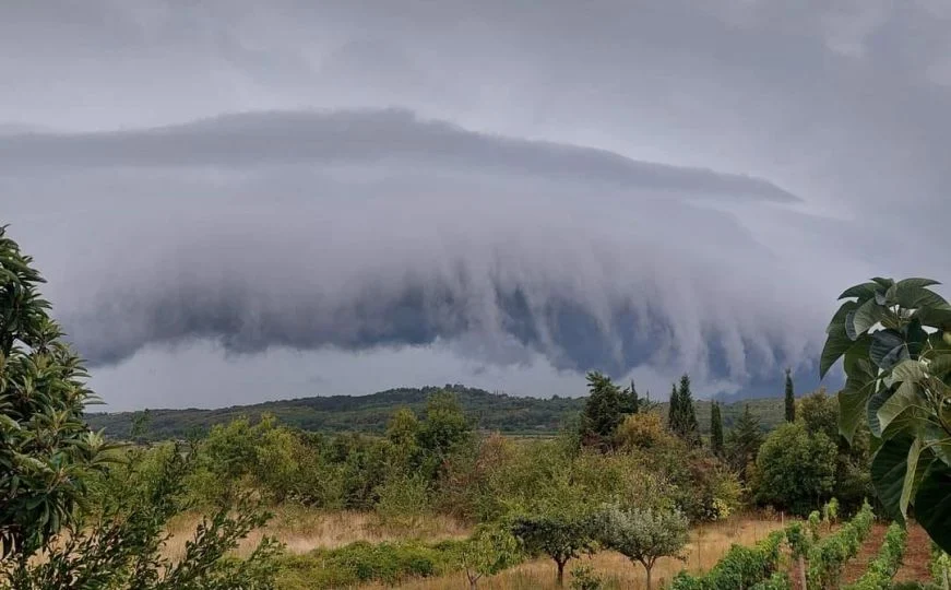 (VIDEO) DRAMATIČNI PRIZORI Nevrijeme stiglo u BiH