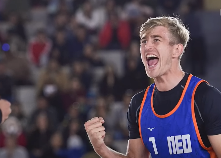 (VIDEO) "OSTAVITE MOJU PORODICU NA MIRU" Osvanuo snimak olimpijaca silovatelja u suzama