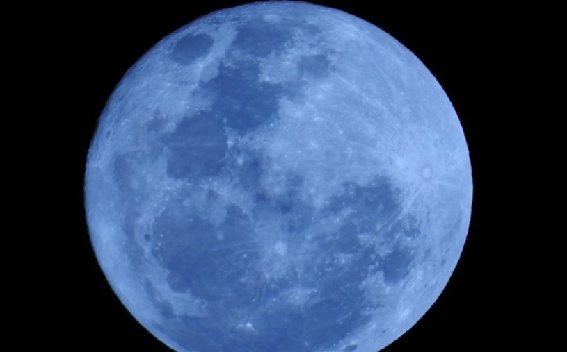 PLAVI MJESEC VEČERAS NA NEBU Rijetka astronomska pojava, javlja se svake dvije do tri godine