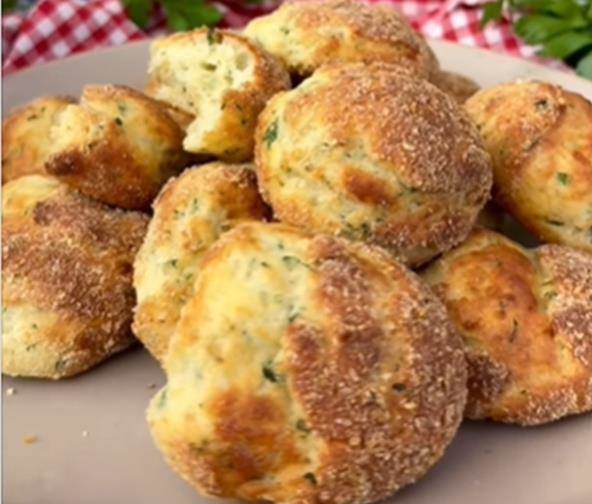UKUS ĆE VAS ODUŠEVITI Brze i aromatične pogačice sa sirom