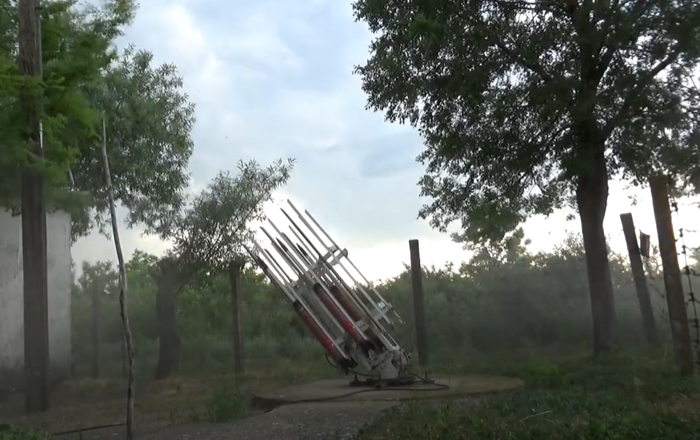 DEJSTVA JOŠ UVIJEK TRAJU Ispaljeno 94 protivgradnih raketa na području Srpske