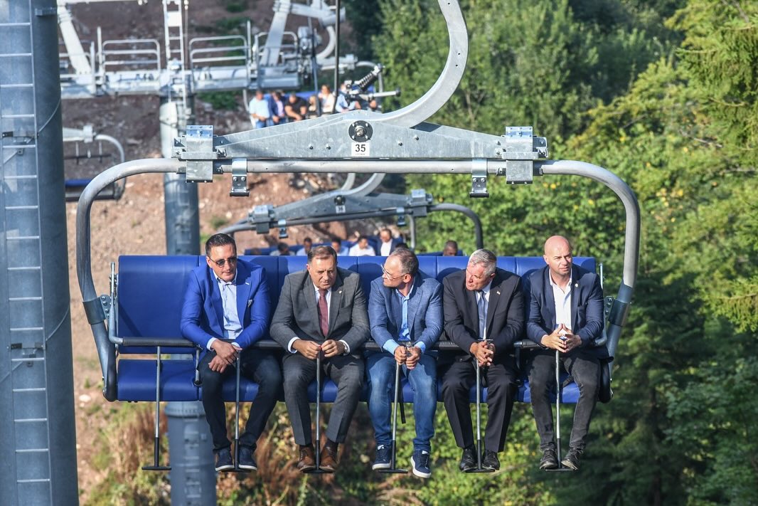 (FOTO) NAKON 40 GODINA PONOVO DOSTUPNO JAVNOSTI Detalji sa otvaranja Ski centra “Igrišta"