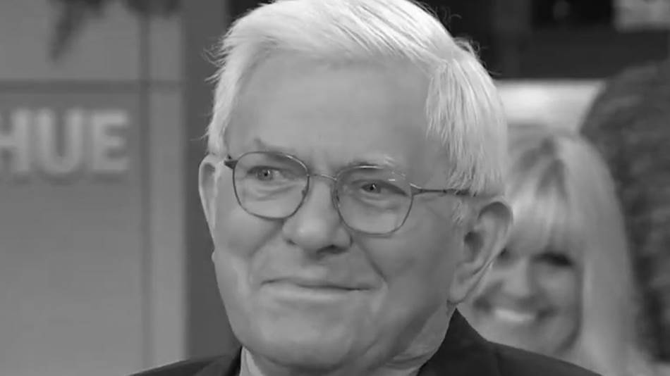 PREMINUO POZNATI VODITELJ Porodica se oglasila sa posebnim zahtjevom