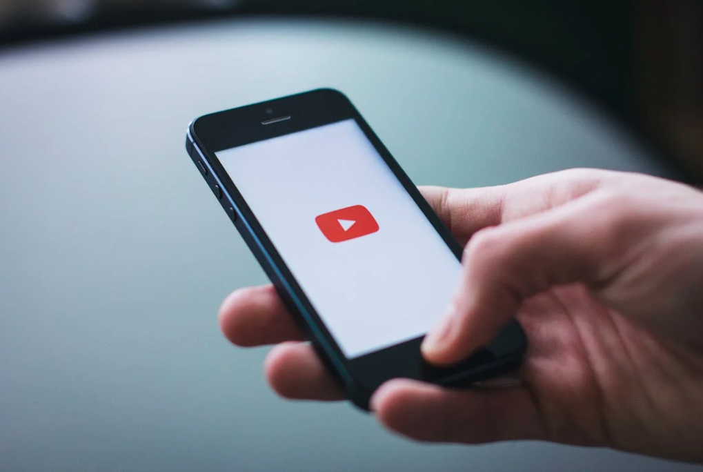 (VIDEO) IMA 23 MILIONA DISLAJKOVA Pogledajte najomraženiji YouTube video