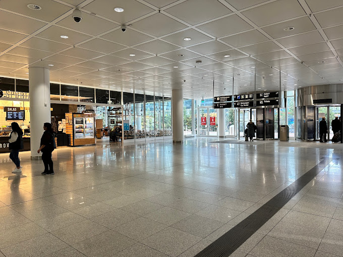 UŽAS NA AERODROMU U MINHENU Albanci napali diplomatu jer su čuli da priča srpski jezik