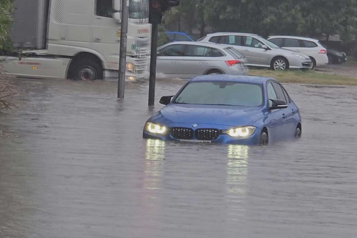 KOLAPS U KOMŠILUKU Na Cetinju palo čak 150 litara kiše po metru kvadratnom