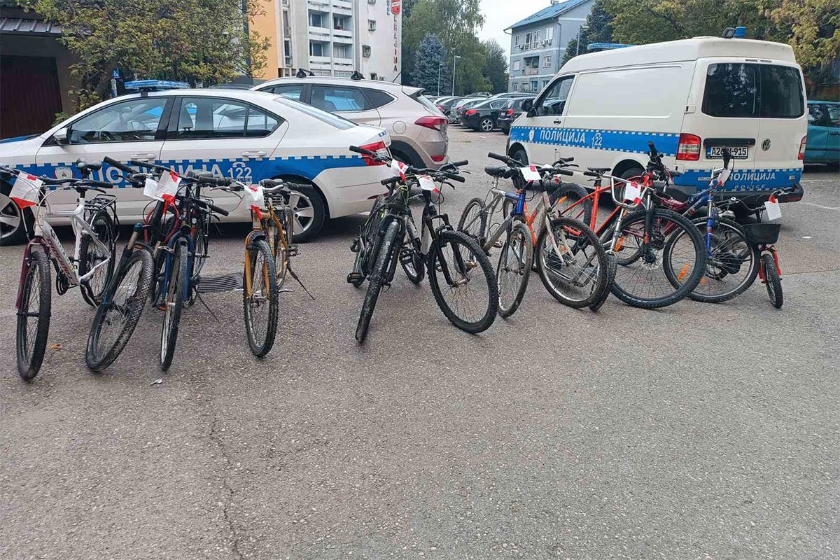 HAPŠENJE U BANJALUCI Policija tražila jedan pa pronašla 11 ukradenih bicikala
