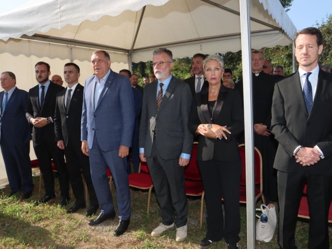 ČUVATI SJEĆANJE NA JASENOVAČKU GOLGOTU Ustaše su ubile stotine hiljada Srba, Јevreja i Roma