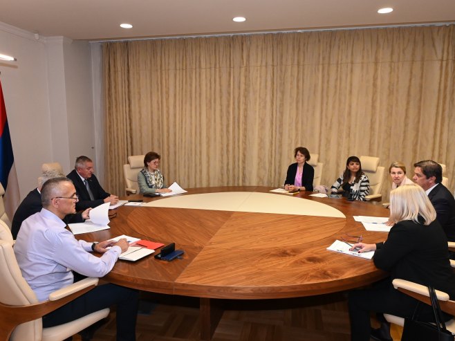 VIŠKOVIĆ SA DELEGACIJOM SVJETSKE BANKE: Projekat restrukturiranja ŽRS ide planiranom dinamikom