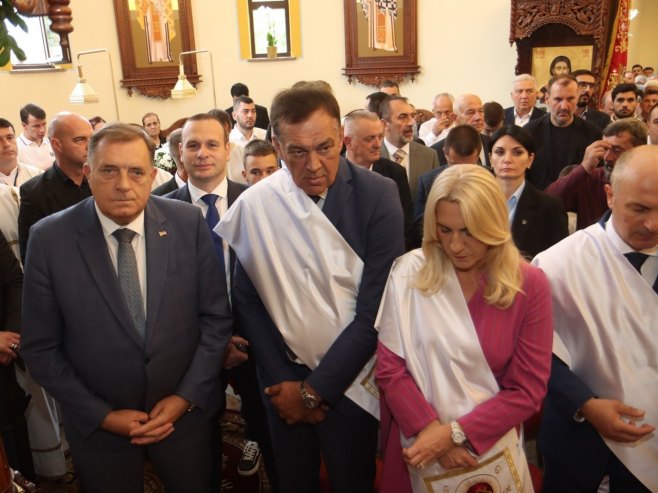 PRISUSTVUJE PREDSJEDNIK SRPSKE Liturgija povodom osveštanja Hrama Svetog velikomučenika Georgija na Paprikovcu