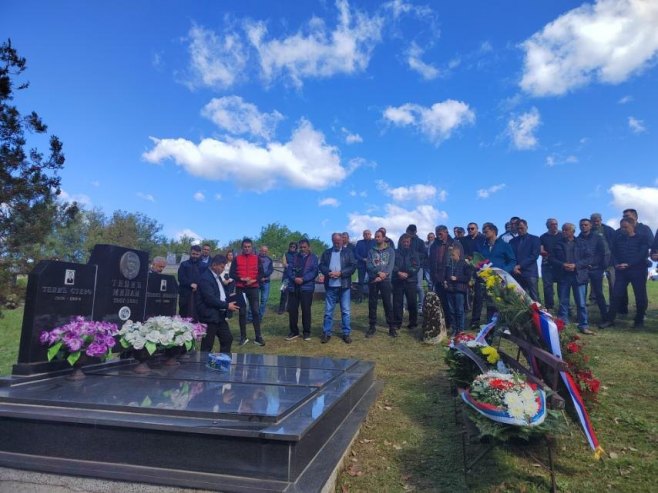 PODRŠKA IZGRADNJI SPOMEN-KOMPLEKSA Obilježene 33 godine od pogibije heroja majora Milana Tepića